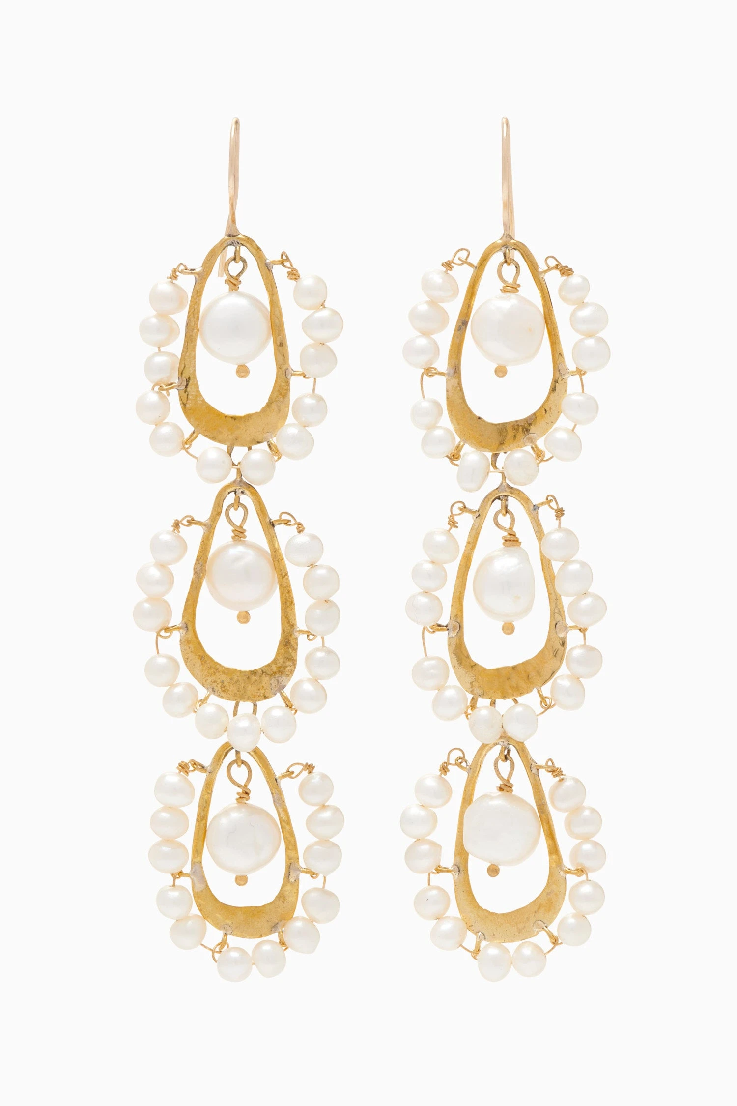 ULLA JOHNSON Beaded TriDrop Earring - Pearl 4 ULLA JOHNSON Beaded TriDrop Earring - Pearl - Image 2