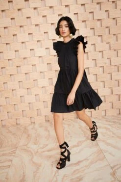 fashion store 8 ULLA JOHNSON Eden Dress - Noir