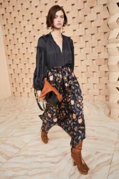 ULLA JOHNSON Maeve Blouse - Noir -fashion store SHOT 105 0154 ULLA JOHNSON MAEVE BLOUSE NOIR UJ990237 view 1