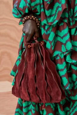 fashion store 62 ULLA JOHNSON Adria Large Pleated Wave Bag - Mahogany