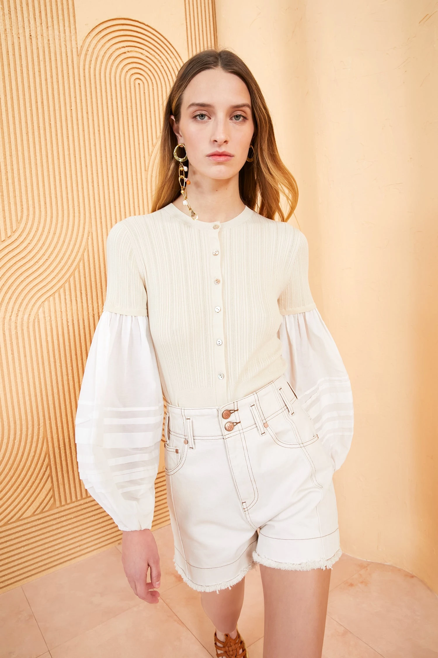 ULLA JOHNSON The Charlotte Short - Cowrie Wash 6 ULLA JOHNSON The Charlotte Short - Cowrie Wash - Image 4