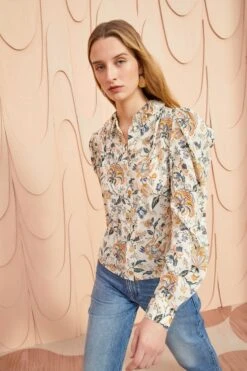ULLA JOHNSON Dara Blouse - Gardenia -fashion store ULLA JOHNSON Dara Blouse GARDENIA 0044