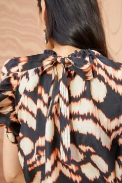 ULLA JOHNSON Iren Top - Obsidian 9 ULLA JOHNSON Iren Top - Obsidian -fashion store ULLA JOHNSON Iren Top OBSIDIAN 03