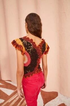 ULLA JOHNSON Magdalena Top - Pomegranate -fashion store ULLA JOHNSON Magdalena Top POMEGRANATE 0237