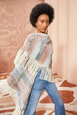 ULLA JOHNSON Martina Shawl - Canyon 8 ULLA JOHNSON Martina Shawl - Canyon -fashion store ULLA JOHNSON Martina Shawl CANYON 03 2f344fd8 ebb4 4d1d 96fc ce8fd3d060d6