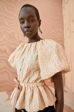 ULLA JOHNSON Mirabelle Top - Peony -fashion store ULLA JOHNSON Mirabelle Top PEONY 02 ALT