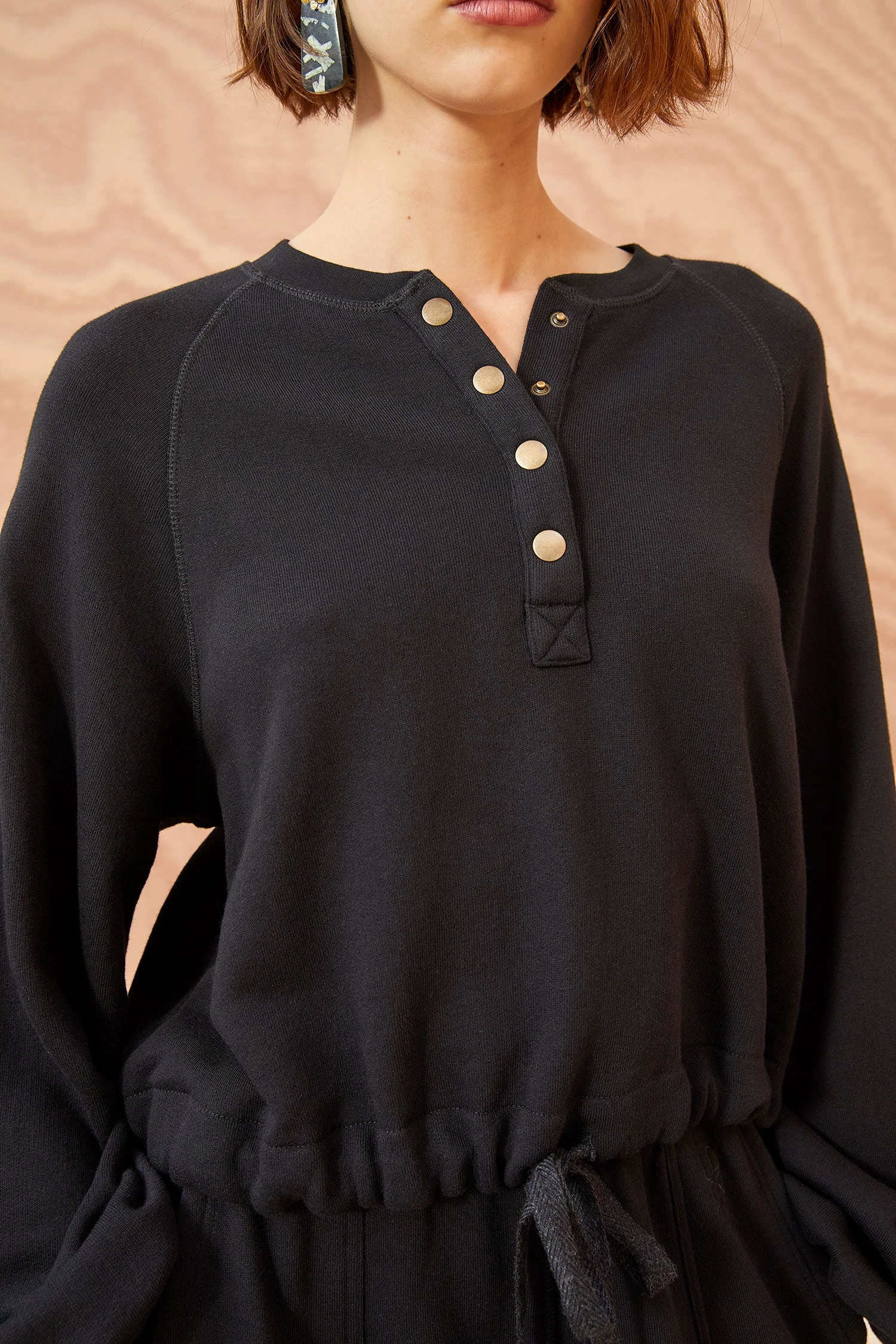 ULLA JOHNSON Tess Pullover - Noir 4 ULLA JOHNSON Tess Pullover - Noir - Image 2