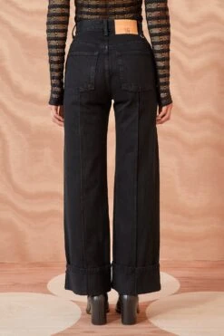 ULLA JOHNSON The Genevieve Jean - Noir Wash -fashion store ULLA JOHNSON The Genevieve Jean NOIR WASH 03