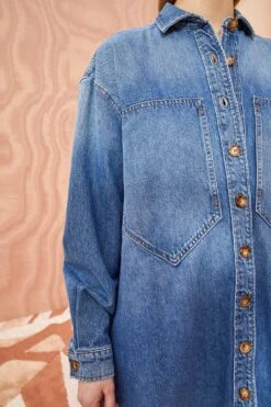 ULLA JOHNSON The Valerie Dress - Danube Medium Indigo Wash -fashion store ULLA JOHNSON The Valerie DANUBE MEDIUM INDIGO WASH 02 ALT