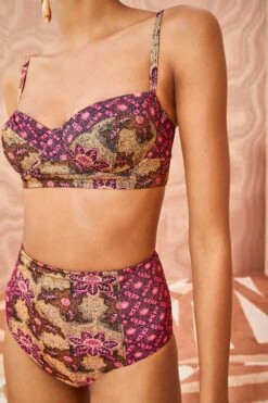 ULLA JOHNSON Zahara Bikini Top - Gladiola 9 ULLA JOHNSON Zahara Bikini Top - Gladiola -fashion store ULLA JOHNSON Zahara Bikini TOP GLADIOLA 04